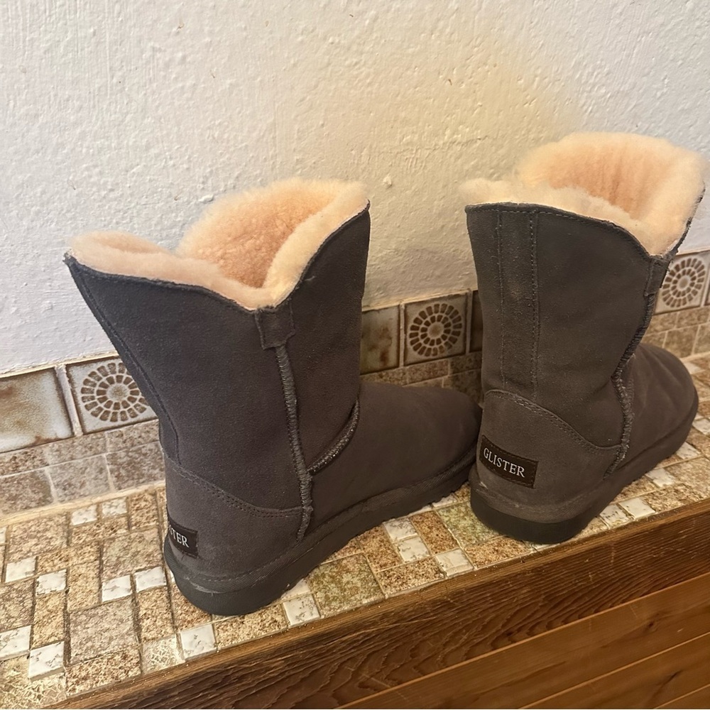 Women's Gray Suede Boots